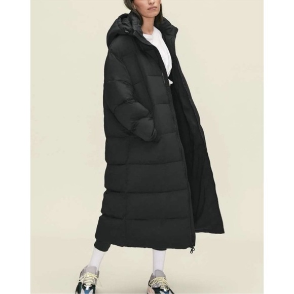 girlfriend collective Jackets & Blazers - NWT Girlfriend Collective Black Long Puffer Winter Coat large